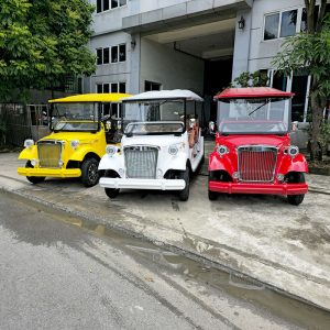 Xe điện chở khách kiểu dáng cổ