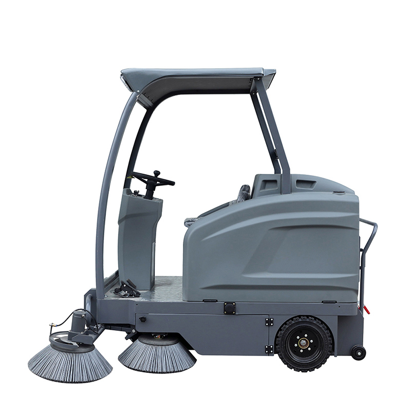 Xe-quet-duong-qd16000-vishiko Mặt bên xe quét đường vishiko model QD16000