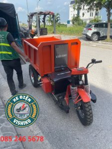 xe điện chở hàng cho ngành vật liệu xây dựng